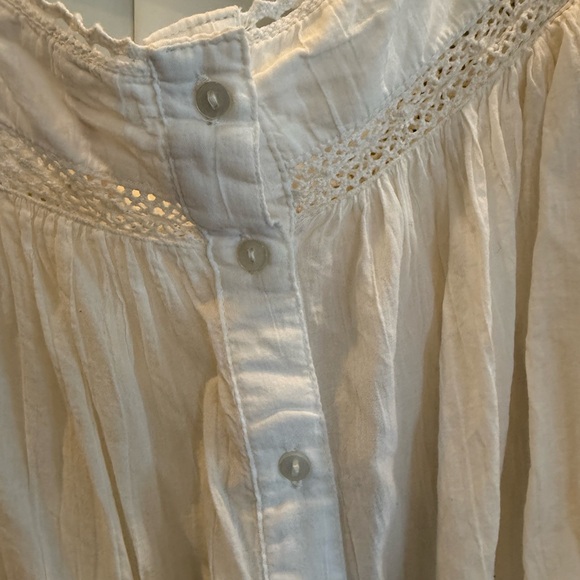 Free People XL and soft White Embroidered Women's cotton Top - Picture 7 of 9
